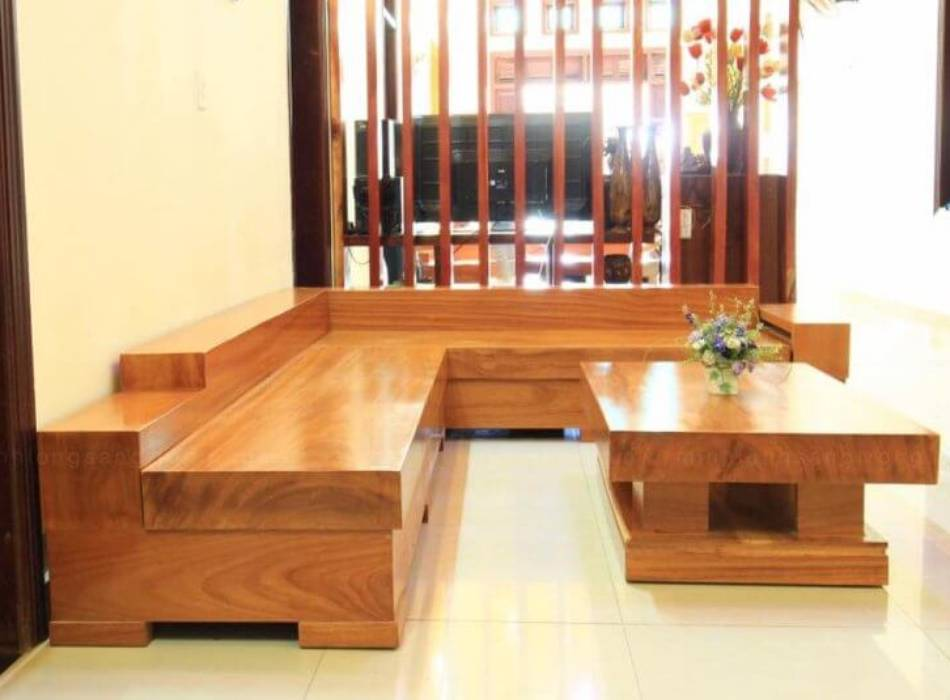 Kích thước bàn ghế sofa gỗ nguyên khối được thiết kế đa dạng, linh hoạt 