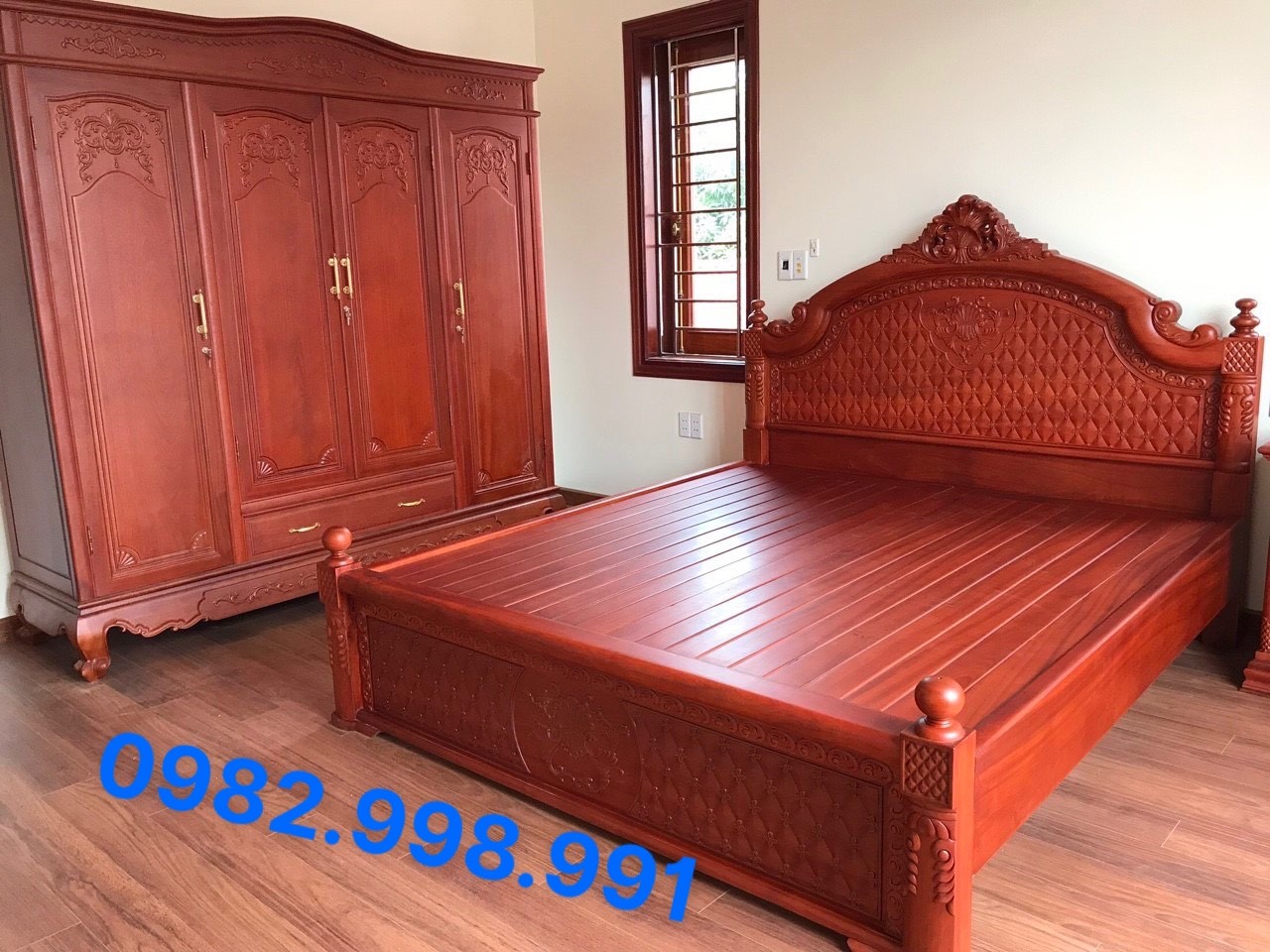 Vẻ đẹp ấn tượng của giường gỗ nguyên khối