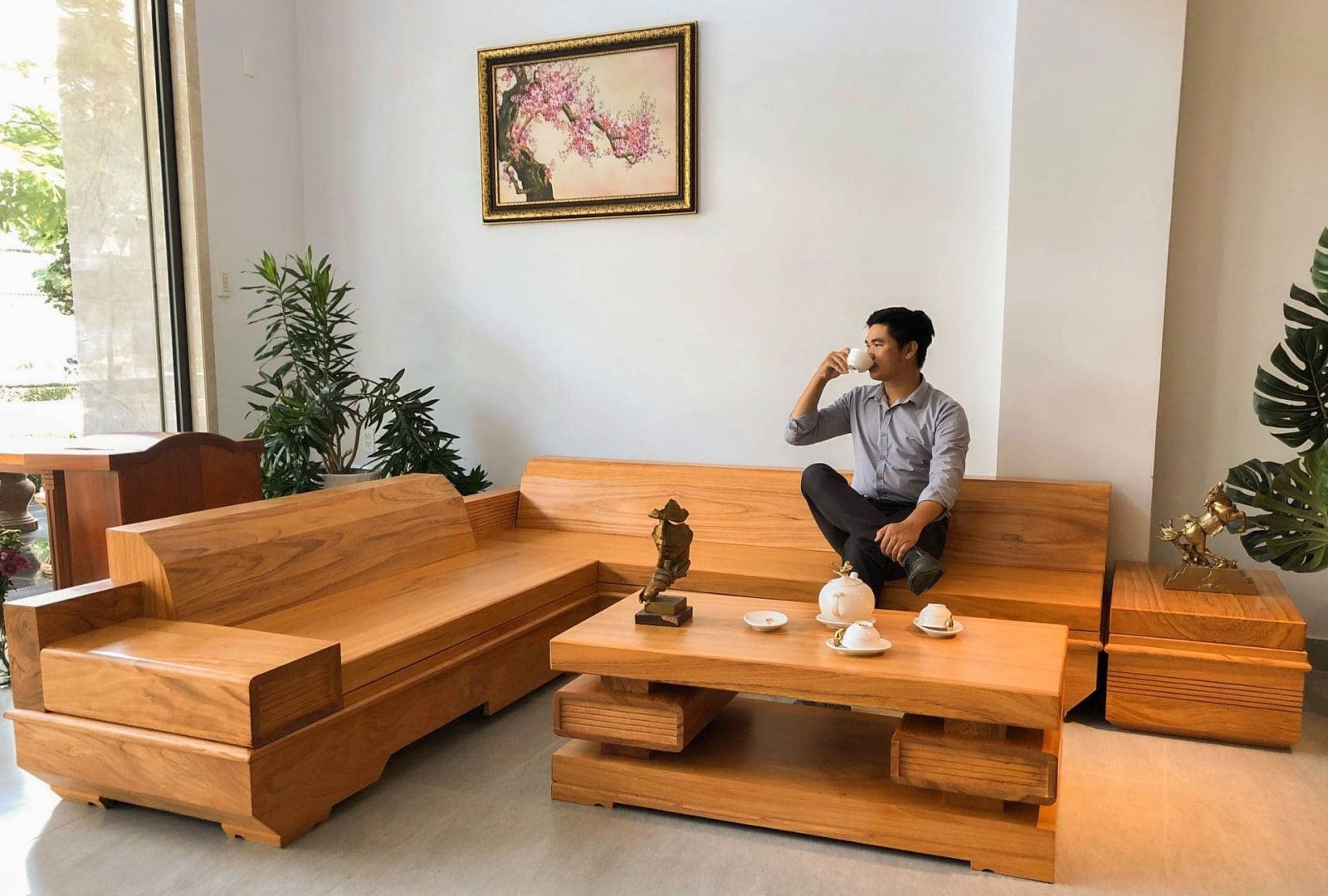 Bộ bàn ghế sofa gỗ lim đẹp