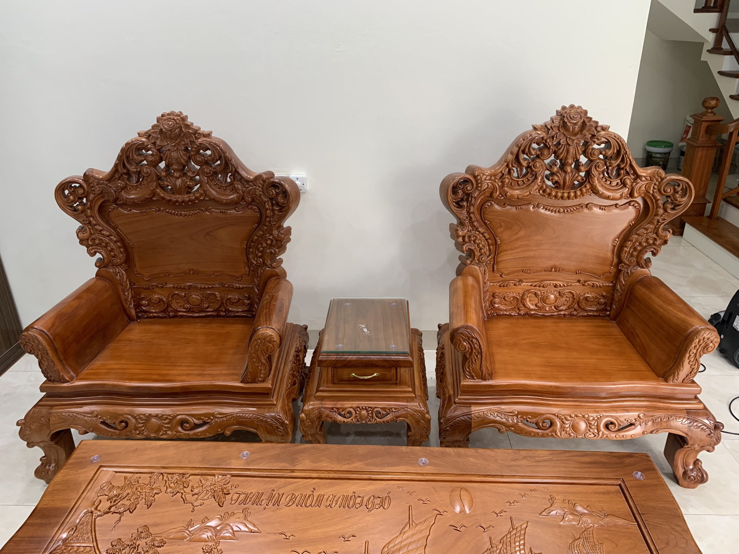 Bộ ghế hoàng gia gồm 6 món gỗ gõ cao cấp
