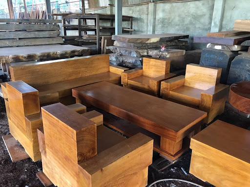 Thiết kế sofa gỗ nguyên khối 7 món