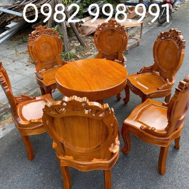 Bàn ăn gỗ gõ 7 món