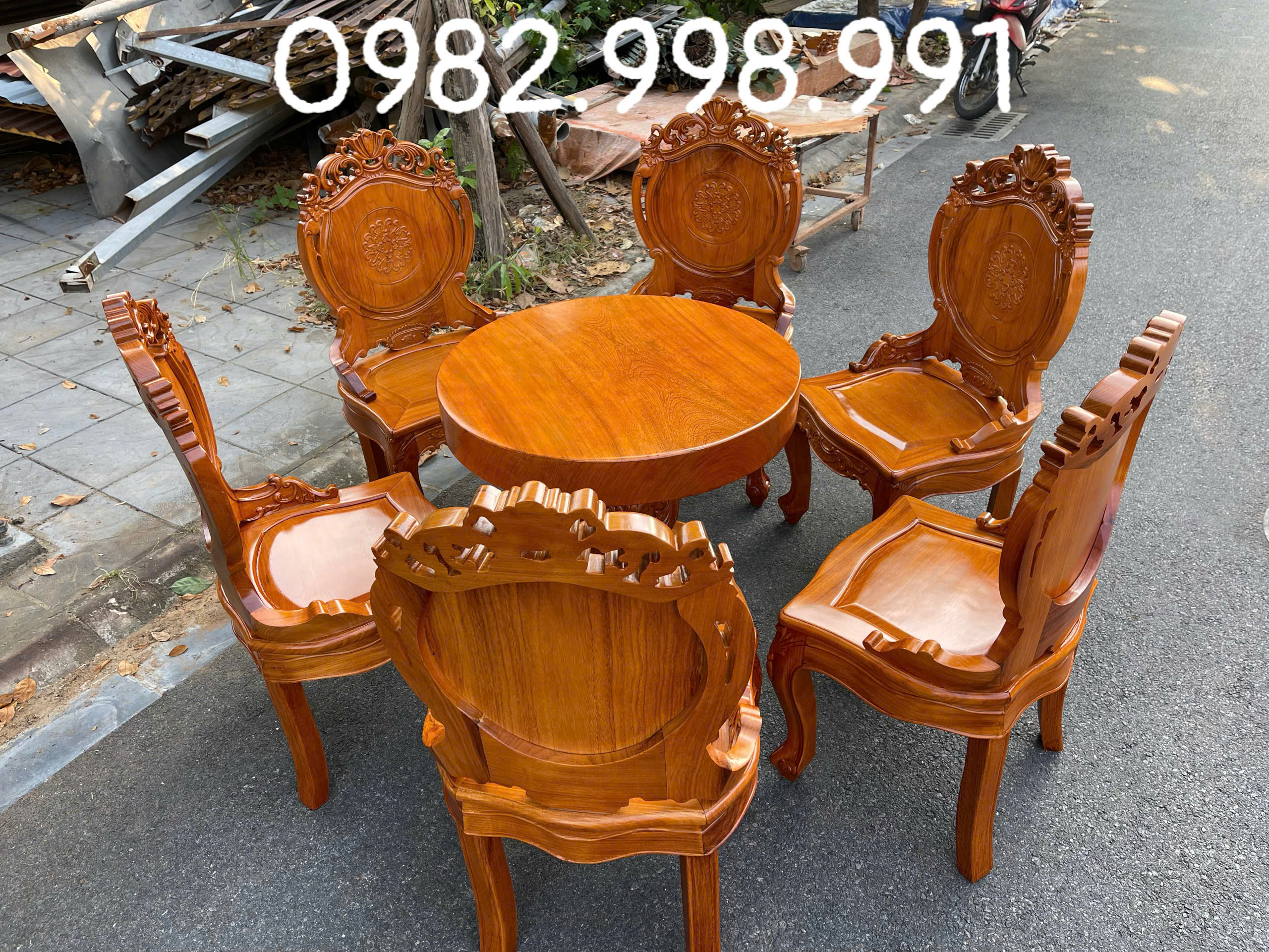 Bàn ăn gỗ gõ 7 món